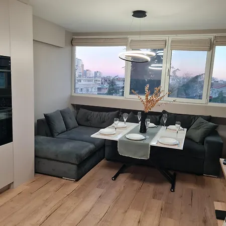 Ilinden, Renovated In Center Varna